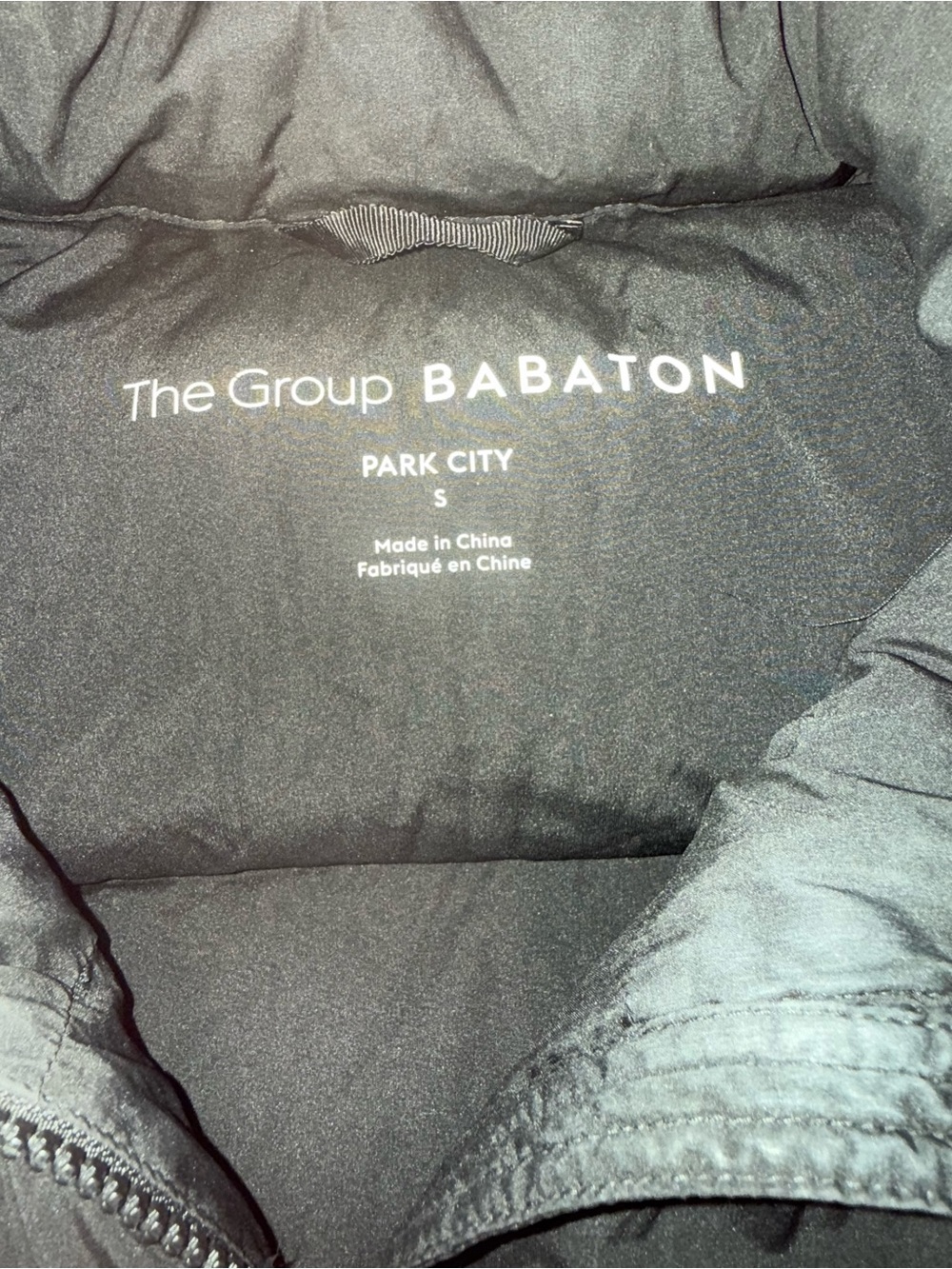 Babaton Puffer Jacket in black - Picture 2 of 2